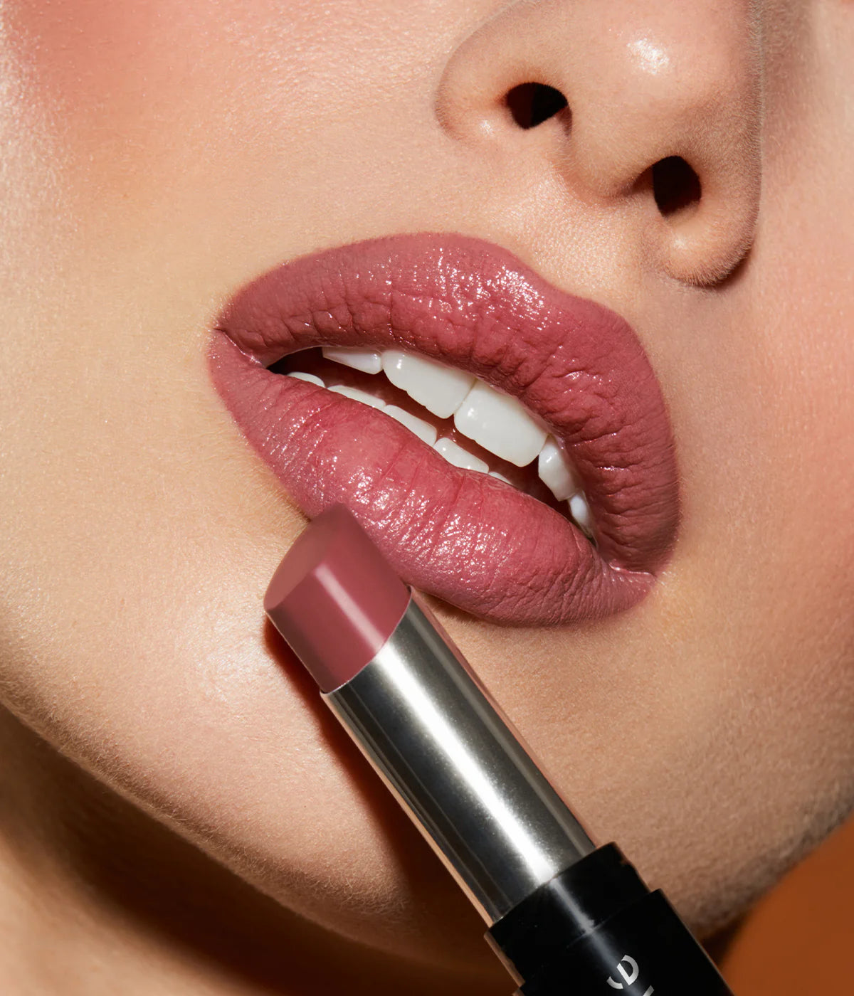 Pleasure Lipstick